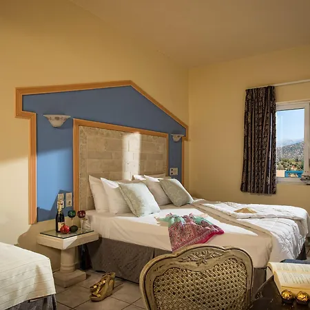 Astoria 2* أغيا غاليني